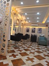 Royal Men’s Salon